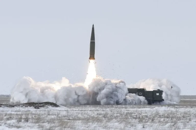 Rusia inicia tres días de ejercicios nucleares