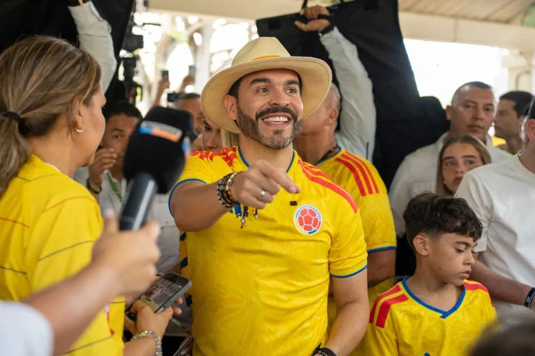La justicia electoral confirmó la victoria de Abelardo de la Espriella en Colombia