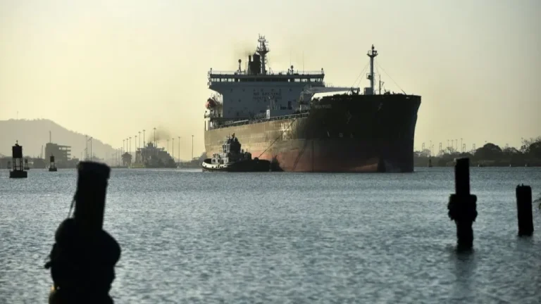 El Canal de Panamá invertirá 7.400 millones de euros para reducir su dependencia de EEUU y China