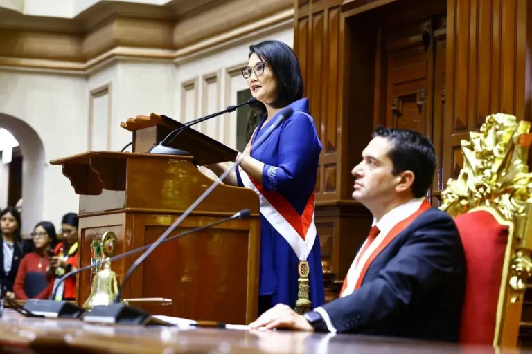 Keiko Fujimori anuncia un plan de seguridad, suba del salario mínimo y reforma del Estado