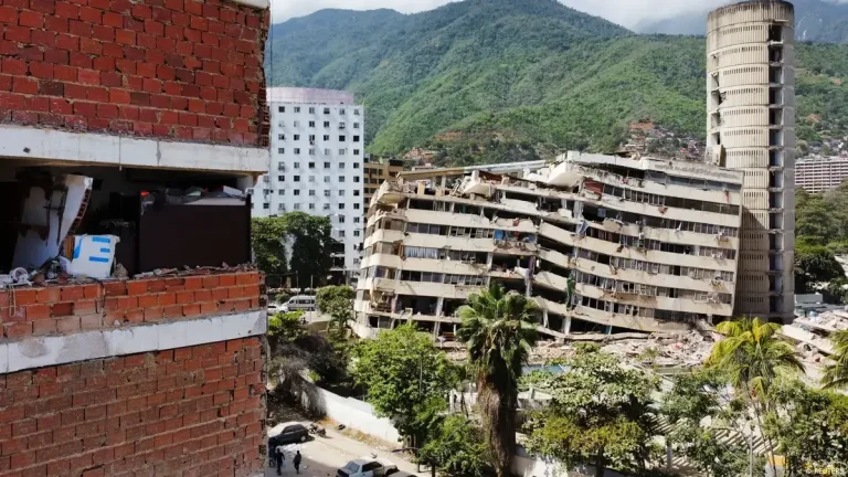 Venezuela eleva a 4.734 los muertos por el doble terremoto del 24 de junio